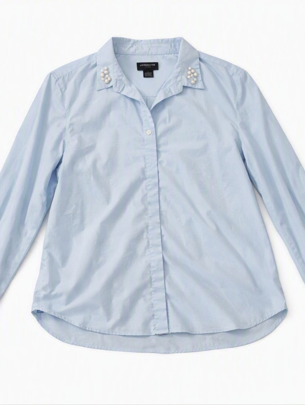 Liz Claiborne light blue button-up shirt with faux pearls on the collar, L. EUC